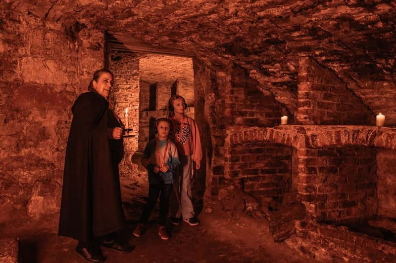 Edinburgh: Kids Multi-Sensory Underground Small-Group Tour - Key points / Takeaways