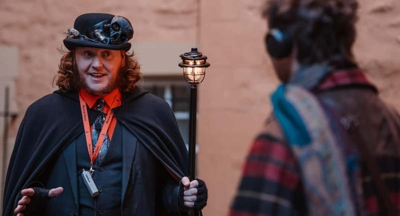 Edinburgh: Multi-Sensory Old Town Ghost Tour Experience - Exploring Edinburgh’s Dark Side: A Deep Dive into the Multi-Sensory Old Town Ghost Tour