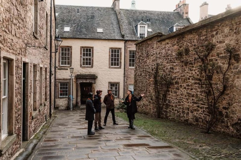 Edinburgh: Multi-Sensory Old Town Historical Walking Tour - Diving Into Edinburgh’s Historic Heart