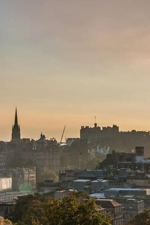 Edinburgh: Must-See Attractions Guided Walking Tour - Key Points / Takeaways