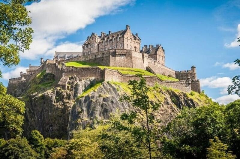 Edinburgh: Must-See Attractions Guided Walking Tour - Price and Value