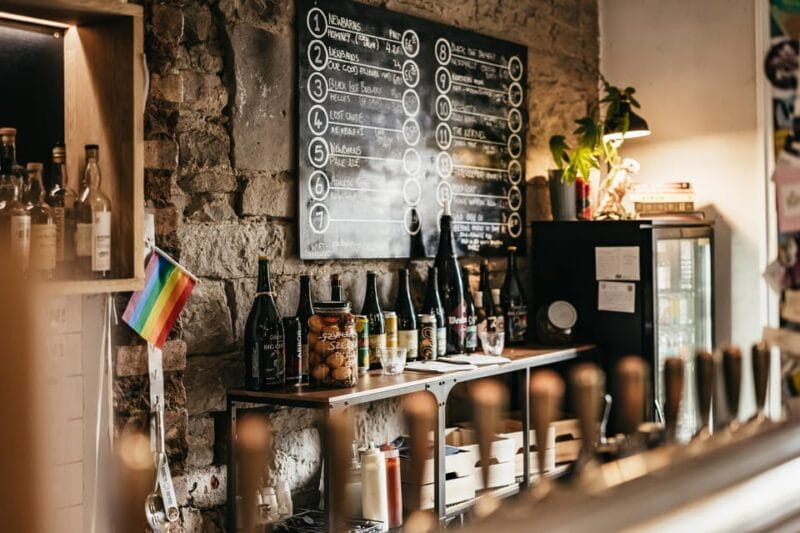 Edinburgh: Old Town Guided Walking Tour and Beer Tasting - Who Is This Tour Best For?