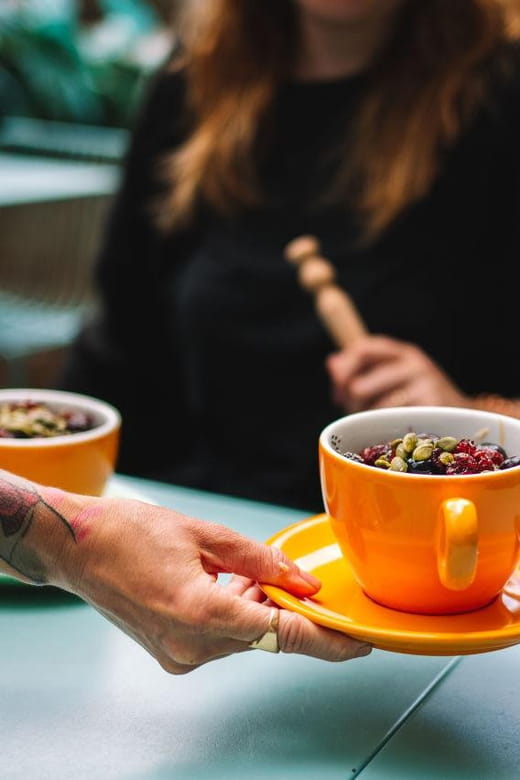 Edinburgh: Plant-based Food Tours of the Old Town - Starting Point: Meeting the Right Way in Old Town