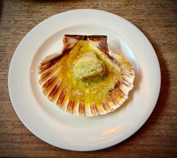 Edinburgh: Private Luxury Whisky, Food & Wine Tasting Tour - Who Is This Tour Best For?