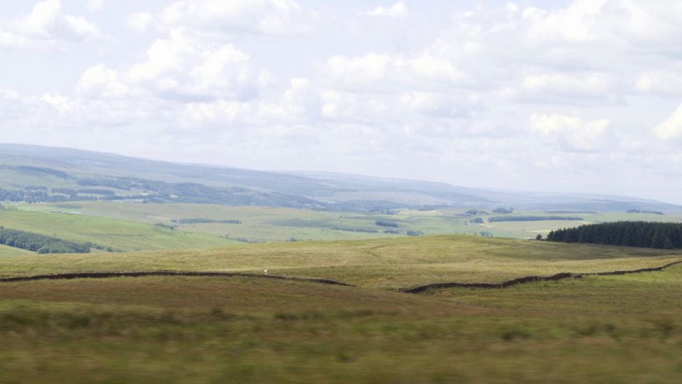 Edinburgh: Rosslyn Chapel and Hadrian's Wall Tour in Spanish - Tour Inclusions