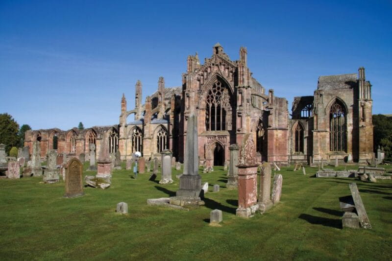Edinburgh: Rosslyn Chapel, Borders & Glenkinchie Distillery - Rosslyn Chapel: A Medieval Masterpiece