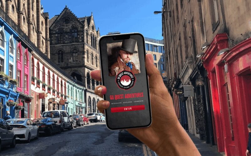 Edinburgh: Royal Mile Walking Tour & Exploration Game - Unlocking Edinburgh: A Self-Guided Treasure Hunt