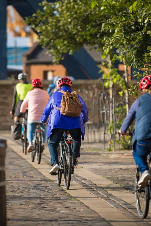 Edinburgh: Sightseeing Bike Tour - Entering Edinburgh’s Secret World