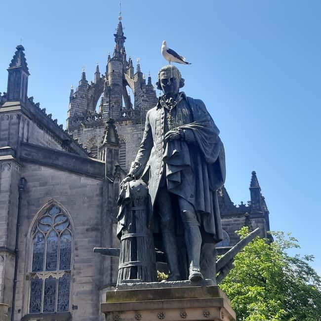 Edinburgh: Tales of the Royal Mile Walking Tour - Key Points / Takeaways