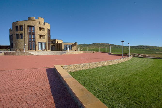 Edoardo Miroglio Private Boutique Winery Tour - FAQ