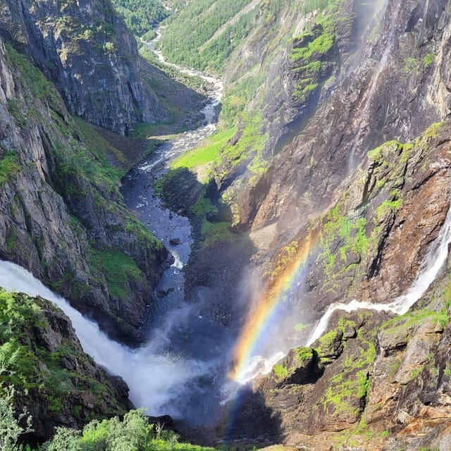 Eidfjord: Vøringsfossen Waterfall Roundtrip Transfer 2h - Who Will Love This Experience?