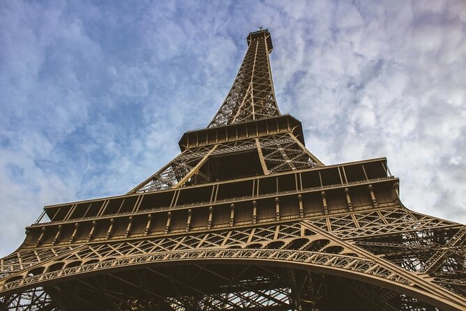 Eiffel Tower Access to 2nd Floor and Summit With Host by Lift - Confirmation and Booking