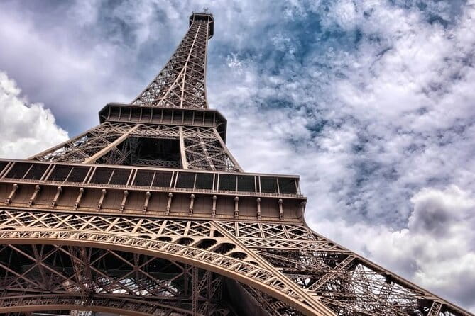 Eiffel Tower Access up to 2nd Floor with Host and Optional Summit - What We Love About This Eiffel Tower Tour