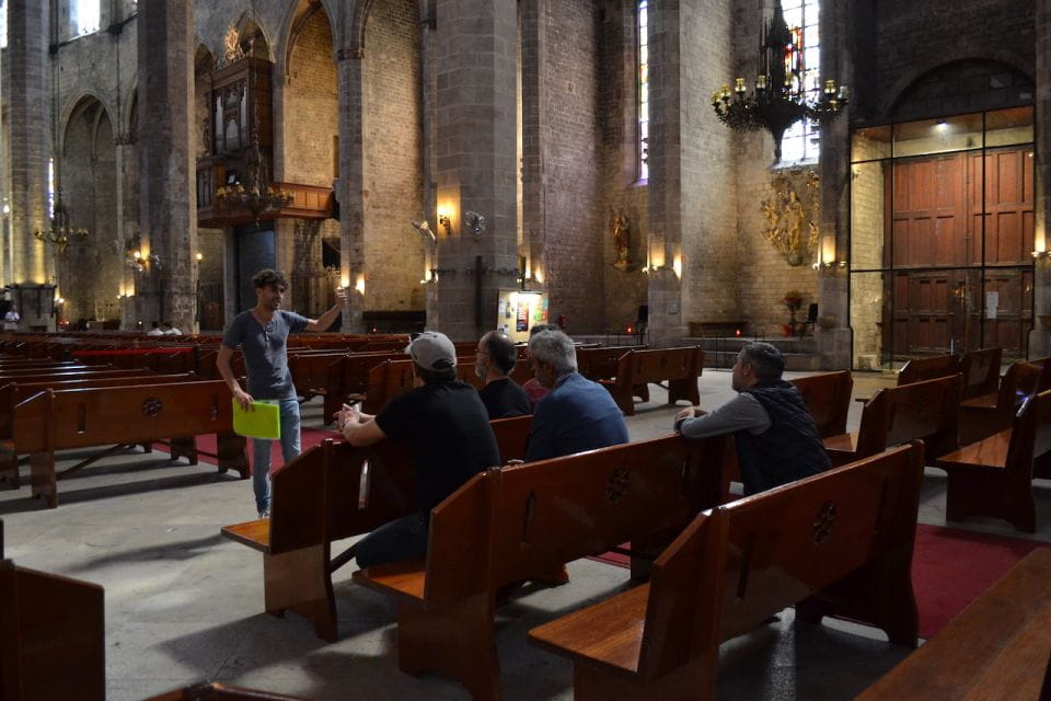 El Born: Basilica of Santa María Del Mar Tour & Terrace Access - Exploring El Born Neighborhood