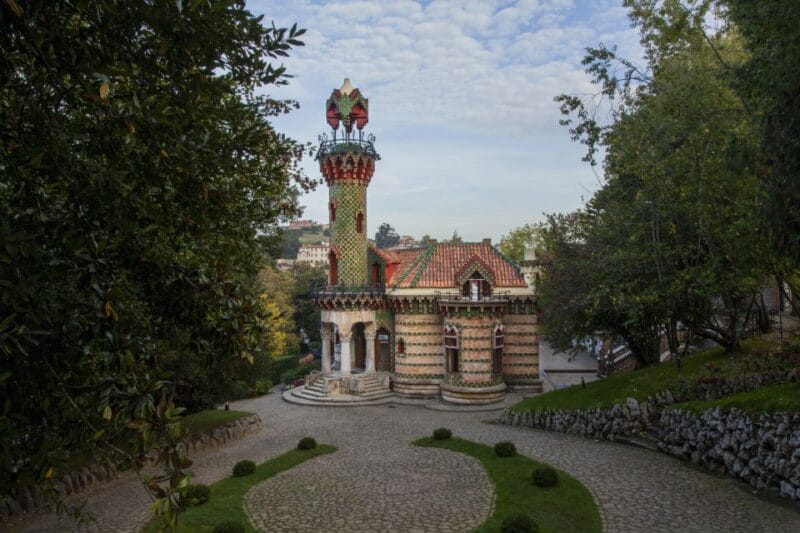 El Capricho Entrance Ticket - Exploring El Capricho: A Unique Gaudí Masterpiece in Cantabria