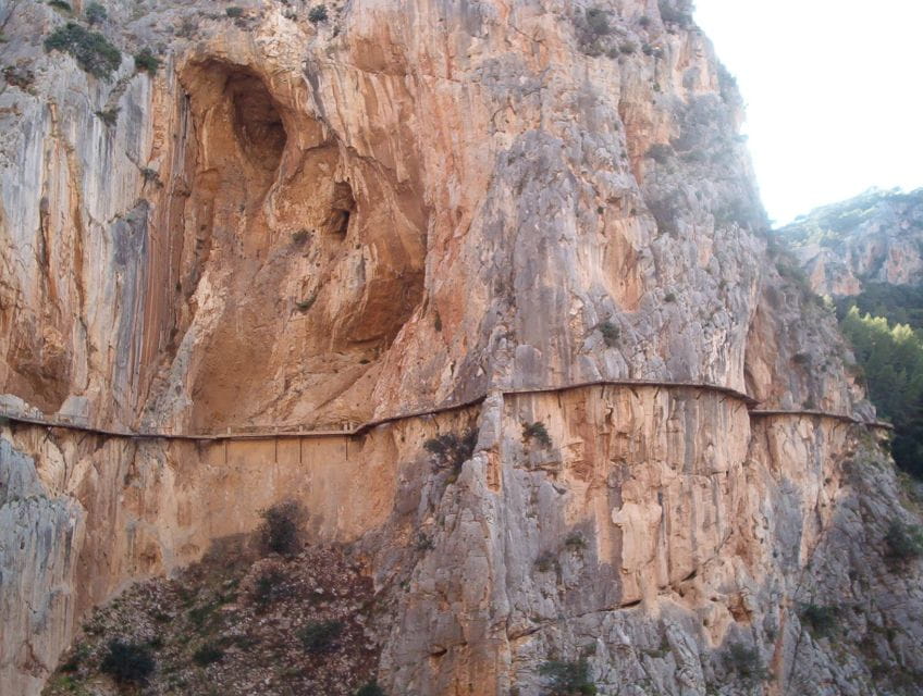 El Chorro: Caminito Del Rey Gorge Route Guided Walking Tour - Participant Restrictions
