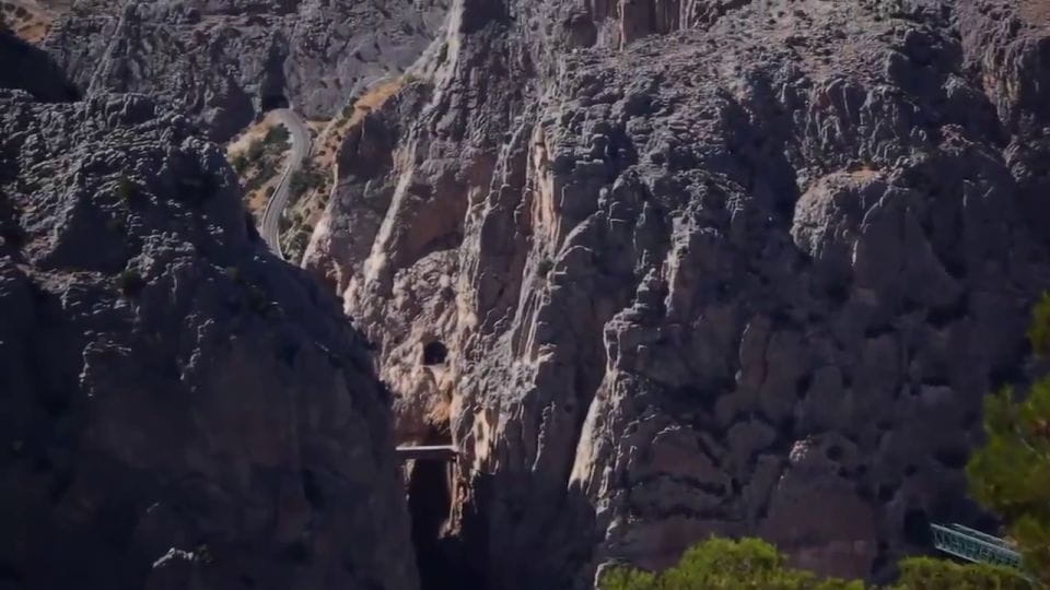 El Chorro: Caminito Del Rey Gorge Route Guided Walking Tour - Meeting Point and Directions