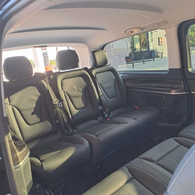 El Prat Airport (BCN) Private Transfer to Barcelona City - Booking Information