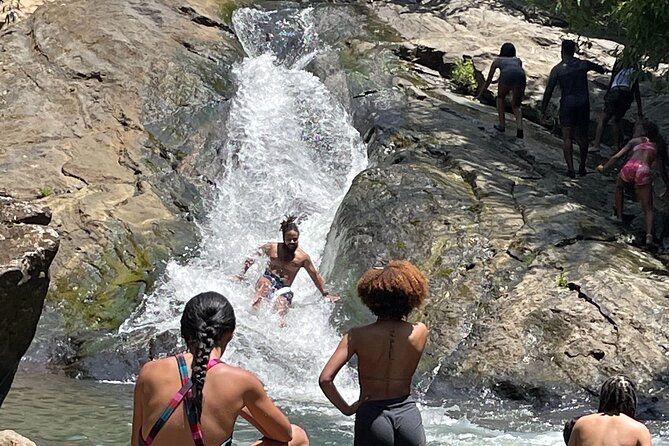 El Yunque Rainforest Tour With Waterslides and Beach Stop - Exploring El Yunque National Forest