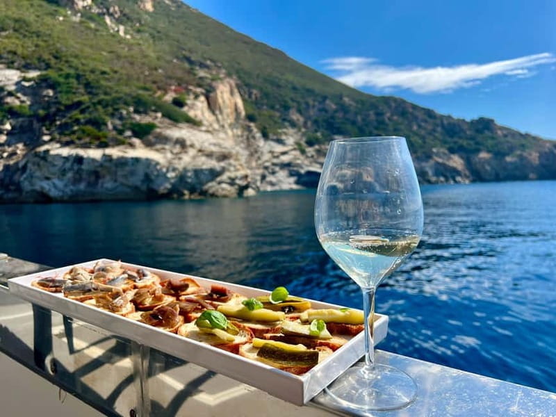 Elba fishing tourism: fishing demonstration with tasting of the catch - Experience the Authentic Charm of Elba Fishing Tourism