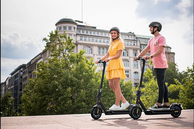 Electric Scooter Rental in Paris Full Day - Reviews and Ratings