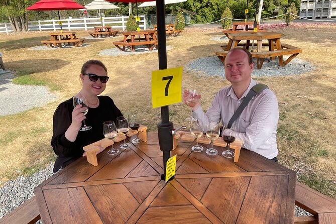 Elegance Unforgettable Tesla Wine Tour & Lunch - Cancellation Policy