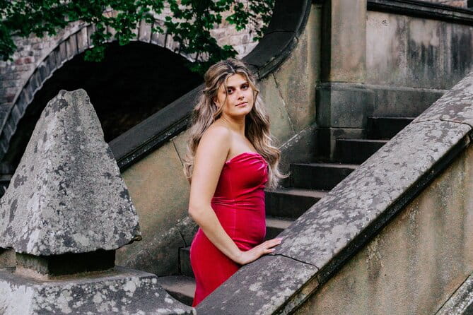 Elegant Professional Private Photoshoot Tour in Edinburgh - The Experience and What to Expect