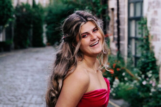 Elegant Professional Private Photoshoot Tour in Edinburgh - Price, Logistics, and Practical Tips