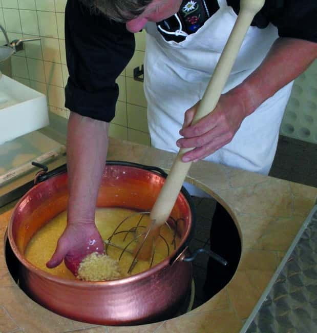 Emmentaler Journey from Zurich:Tour & Cheese Making Workshop - Wrapping Up and Returning to Zurich