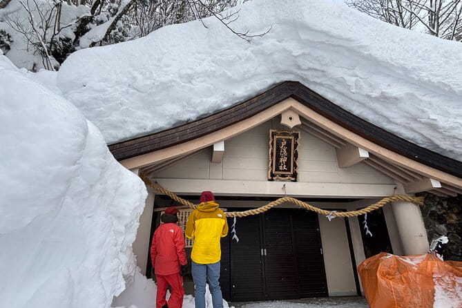 EN/CN Guided Snowshoeing and Snow Monkey Tour in Nagano - Health and Safety Guidelines