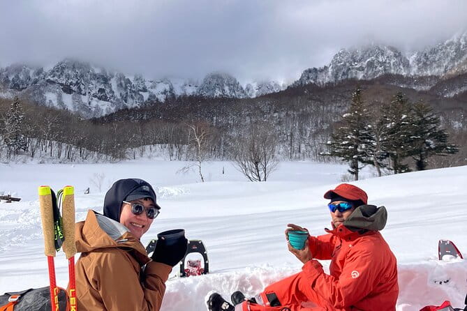 EN/CN Guided Snowshoeing and Snow Monkey Tour in Nagano - Explore the Enchanting Snow Monkey Park