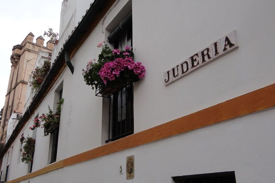 Enchanted Seville Walking Tour - Tour Experience