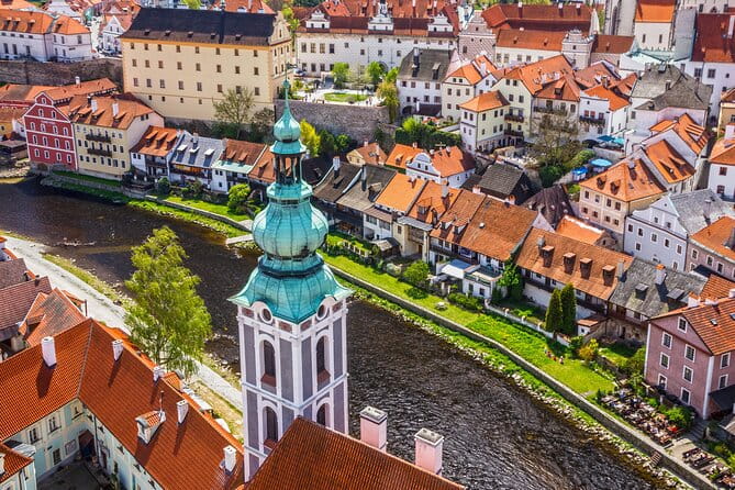Enchanting eský Krumlov Walking Tour: Echoes of the Past - The iconic castle tower and the town’s skyline
