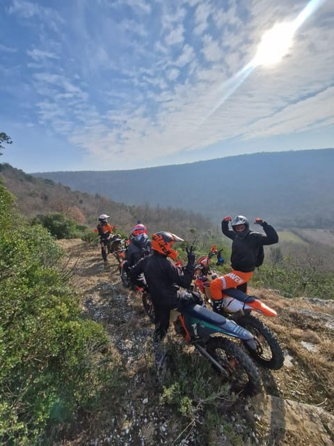 Enduro Motorsport Rovinj - Entering the Forests of Istria: The Tour Begins in Rovinj