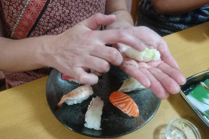 Enjoy a Basic Sushi Making Class - Join Us for an Unforgettable Experience