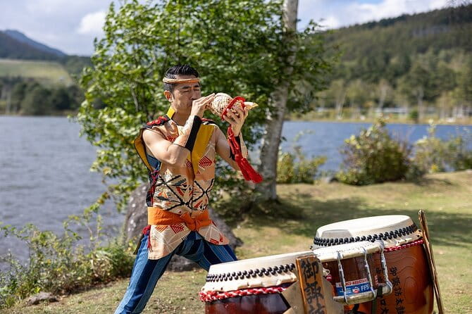 Enjoy a Private Osuwa Daiko Performance in the Great Nature - Meeting and Transportation