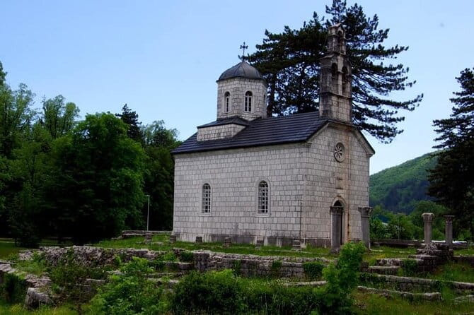 Enjoy Private Transfers by Car or Van from Podgorica Airport to Budva or Becici - FAQ