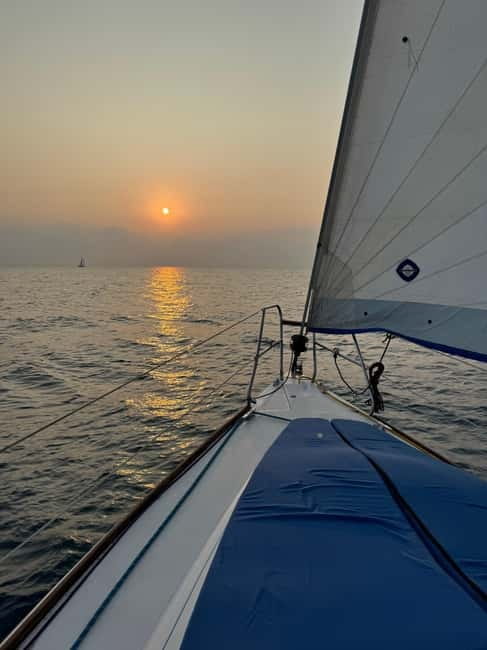 Enjoy the sunrise in Barcelona from a sailboat with drinks & snacks - Price and Logistics: Is It Worth It?