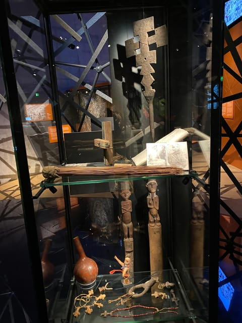 Entry Ticket To Gothenburg Museum of art with pickup - FAQ