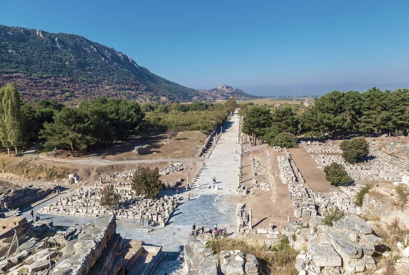 Ephesus Entry Ticket with Mobile Phone Audio Tour - Navigating the Ruins and Lesser-Known Sites
