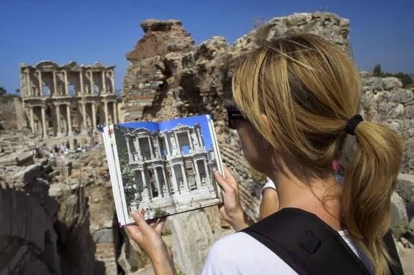 Ephesus: Guided Customizable Tour - Walking Through Ephesus: A Tour with Depth and Detail