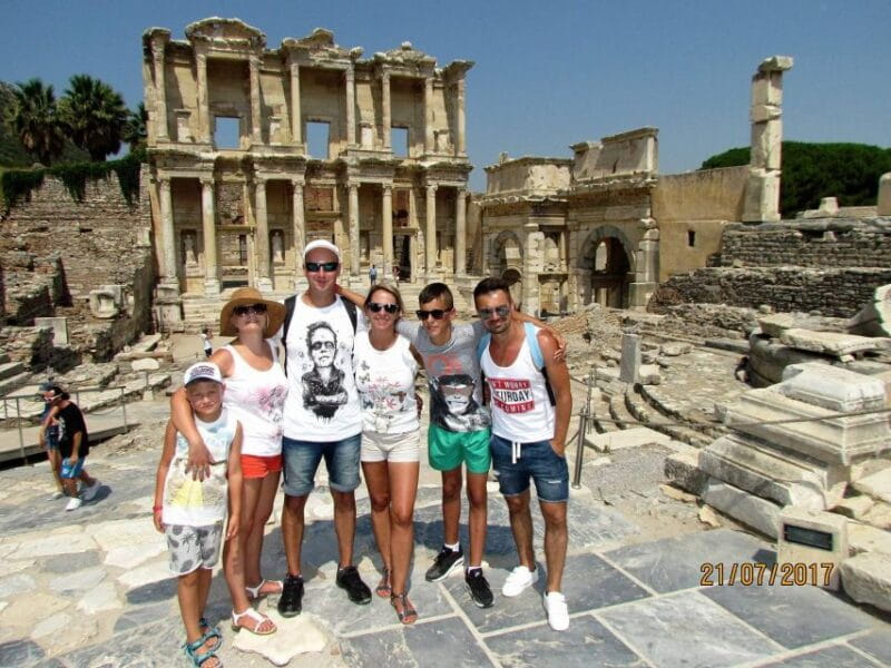 Ephesus: Mary's House with Lunch Tour FROM KUSADASI HOTELS - A Close-Up Look at the Ephesus & Mary’s House Tour from Kusadasi