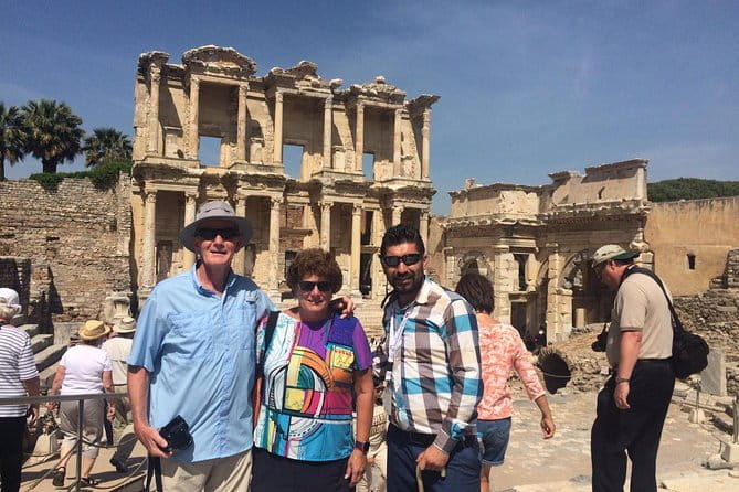 Ephesus Tour From Kusadasi Port - Arriving in Ephesus: The Ancient Marvel