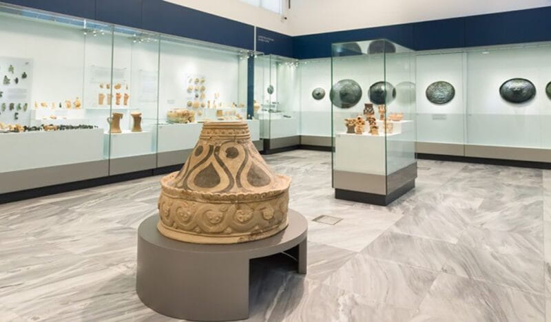 eraklion Walking Tour with Archaeological Museum - Starting Point and First Impressions