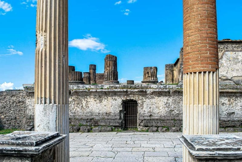 ERCOLANO: ENTRANCE TICKET - SKIP THE LINE WITH OPTIONAL TRANSFER - Price and Logistics