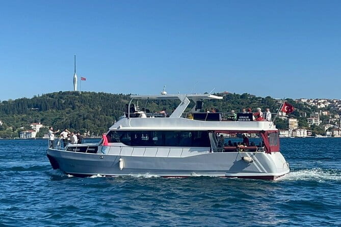 Escape the Crowds: Relaxing Sunset Cruise for 35 Guests or Less - Discover Istanbul’s Bosphorus with a Relaxing Sunset Cruise
