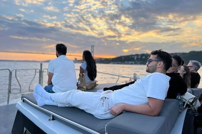 Escape the Crowds: Relaxing Sunset Cruise for 35 Guests or Less - Key points / Takeaways