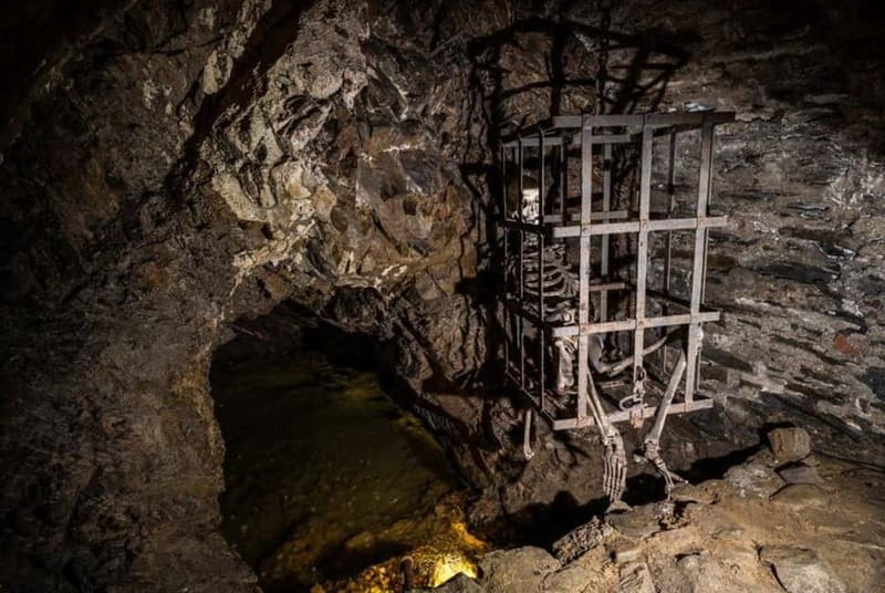 eský Krumlov: Museum of Torture Admission Ticket - FAQ