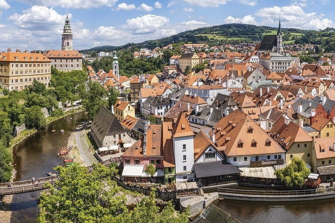 eský Krumlov: Renaissance Pearl of Southern Bohemia - 11 hour Private Day Trip - Art and Culture: The Egon Schiele Connection