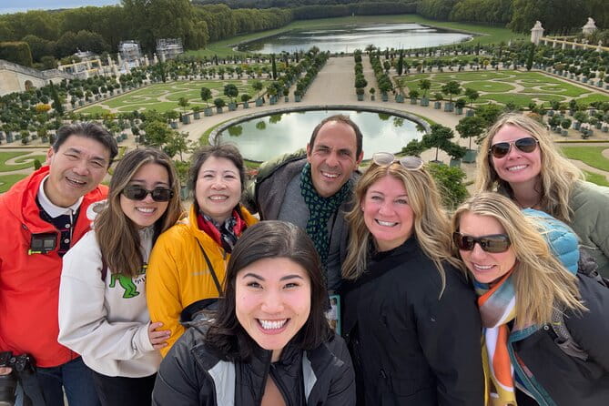 Essential Versailles: Palace and Gardens with transfer included - A Close Look at the Essential Versailles Tour